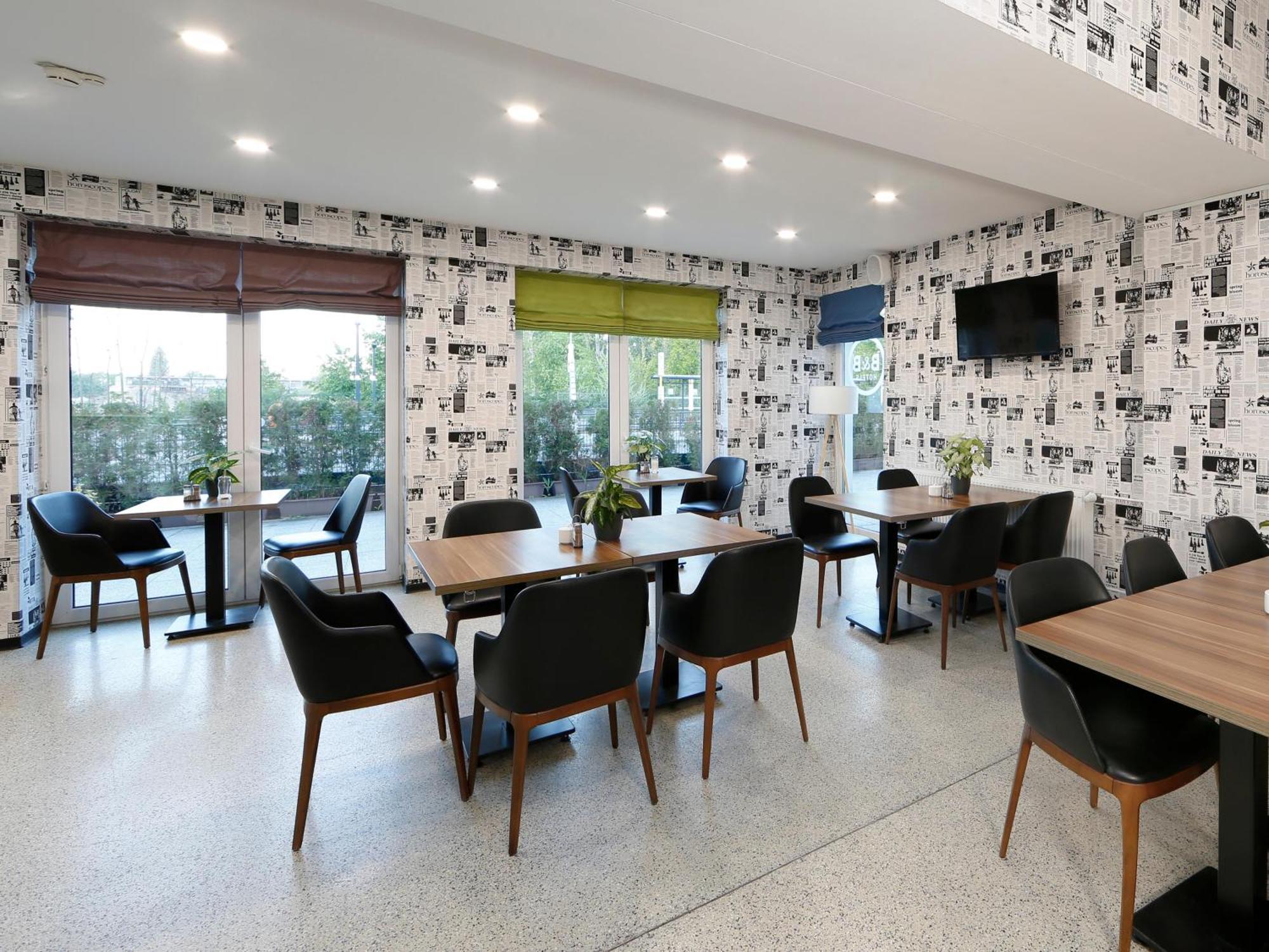 B&B Hotel Berlin-Adlershof Bagian luar foto
