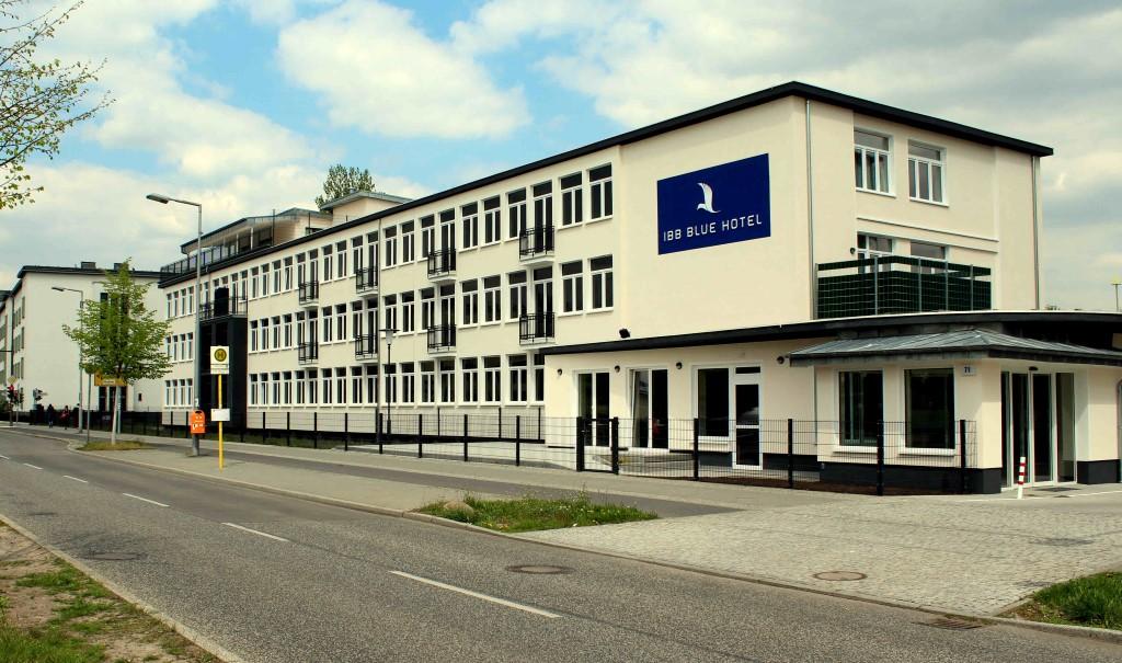 B&B Hotel Berlin-Adlershof Bagian luar foto